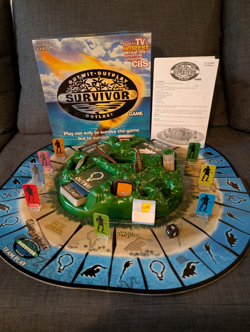 Vintage 2000 Survivor Board Game